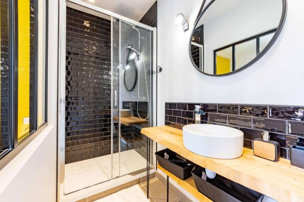 אז'ן Le Black & Yellow - Appart'Hotel - Clim - Netflix - Parking Gratuit - Nestor & Margot מראה חיצוני תמונה
